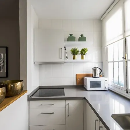 Apartment Genteel Trinidad Grund *