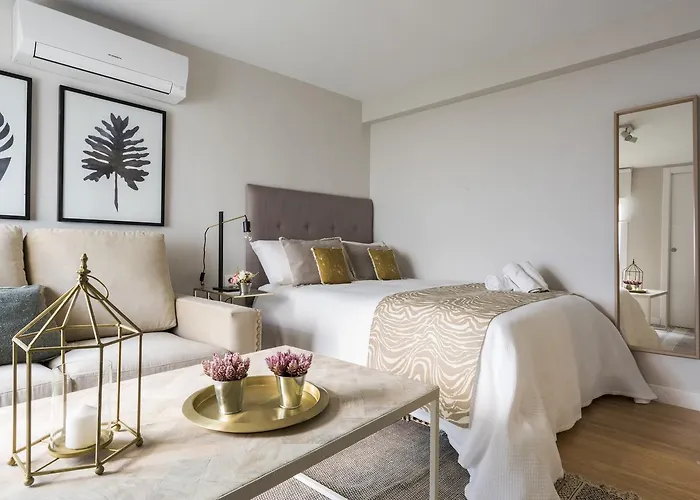 Genteel Trinidad Grund Málaga