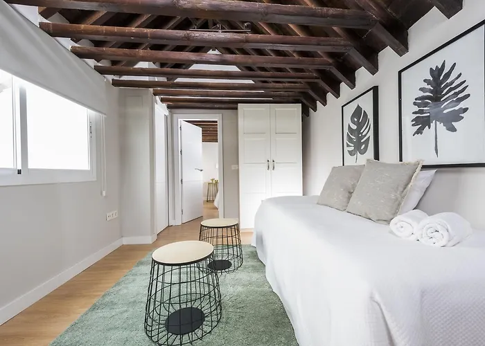 Genteel Trinidad Grund * Málaga